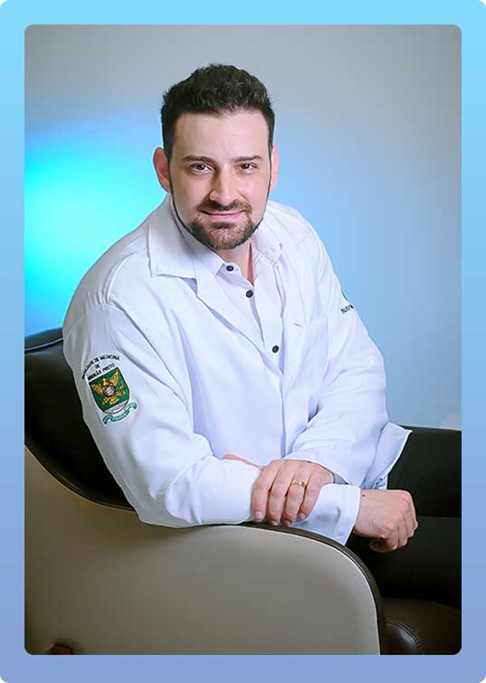 Dr-Leandro-RavanellI_Imagem-4_Consultorio_Medico-da-Saude-e-Esporte